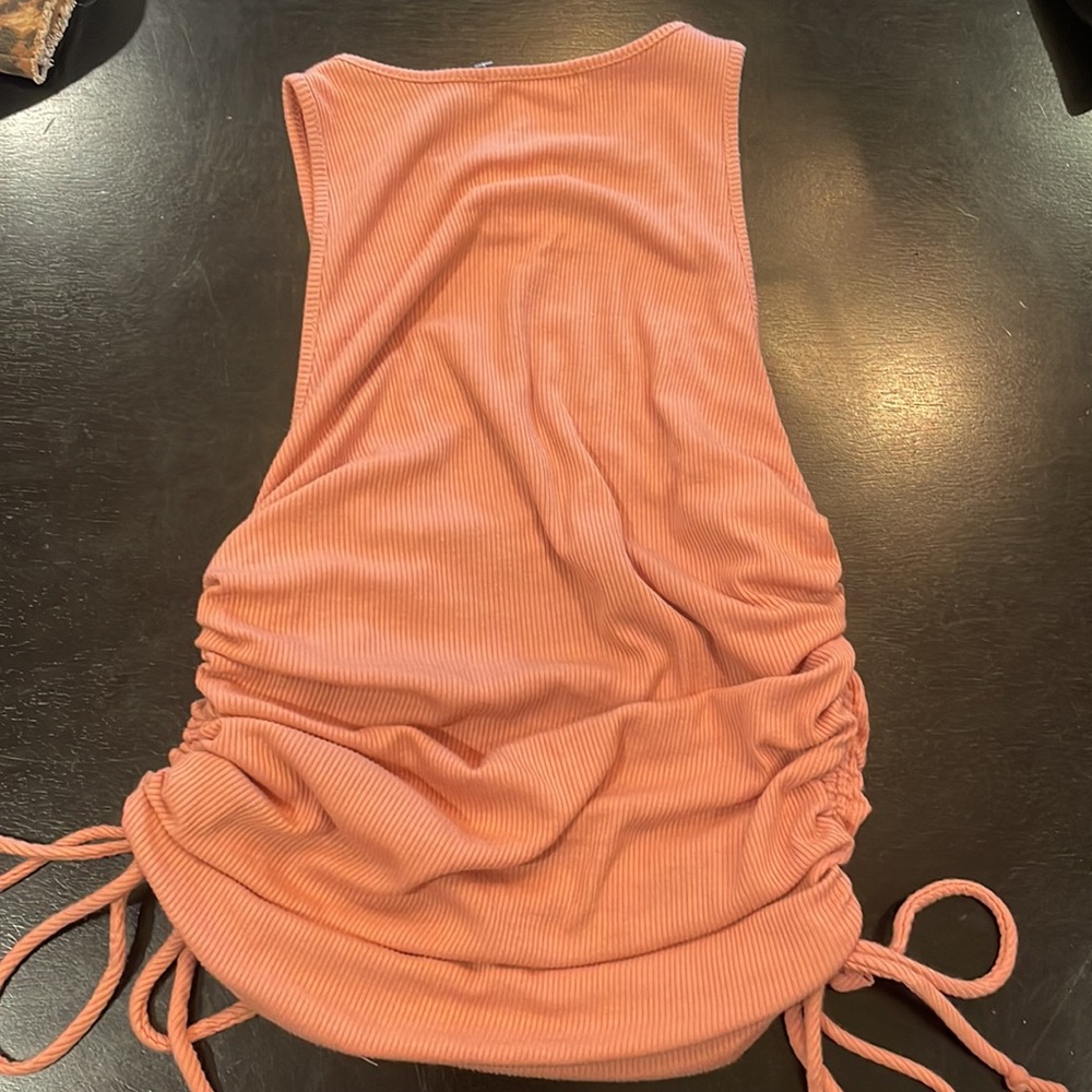 Tank top - Picture 2 of 2